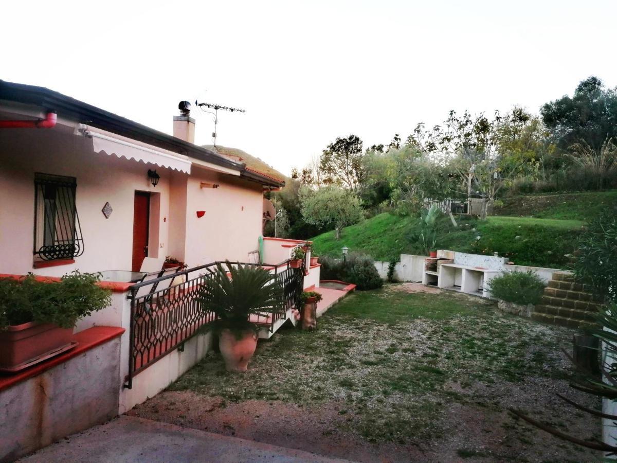 L'Opuntia Sul Lago Caccamo Екстер'єр фото
