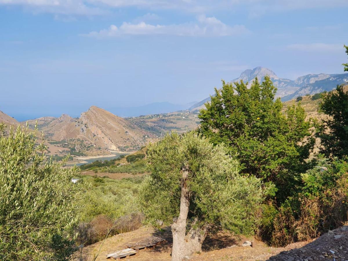 L'Opuntia Sul Lago Caccamo Екстер'єр фото